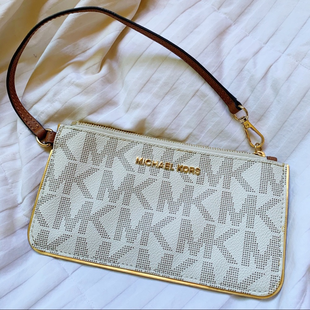 Michael Kors Logo Clutch (Mini)